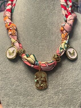 Gold Butterfly & Floral Pendant Scarf Necklace in Pink